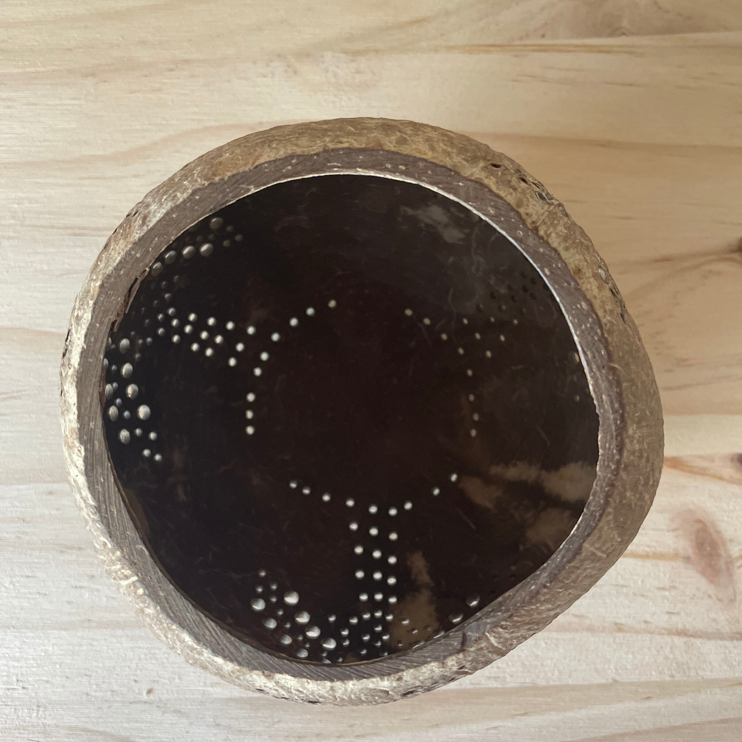 COCONUT TEALIGHT HOLDER - ALOHA PALM TREE