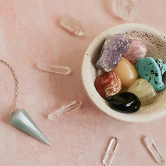 CRYSTAL GRIDDING SOUL EXPRESSION + SOUND THERAPY (60 MINS)