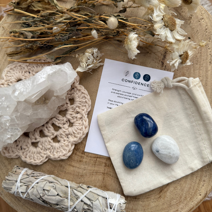 CONFIDENCE TO BE YOURSELF CRYSTAL KIT
