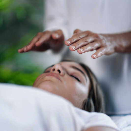 VOLUNTEER SESSION: Chakra Healing Session (60 mins)